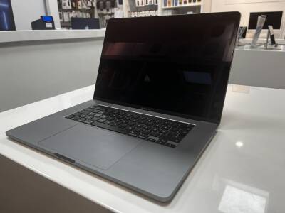 Outlet Apple MacBook Pro 16 Retina TB i7 2.6GHz/32GB/512GB gwiezdna szarość - zdjęcie 2