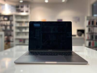 Outlet Apple MacBook Pro 13 Retina TB i7 2.8GHz/32GB/512GB gwiezdna szarość - zdjęcie 1