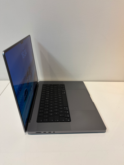 Notebook Apple MacBook Pro 16'' M1 Pro 10 CPU/16 GPU 32GB 1TB SSD gwiezdna szarość Rzeszów - zdjęcie 2