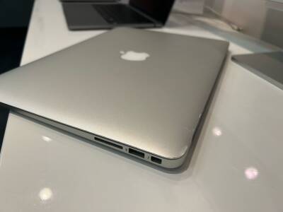 Outlet Apple MacBook Air 13 Srebrny 1,3Ghz/4GB/i5  - zdjęcie 5