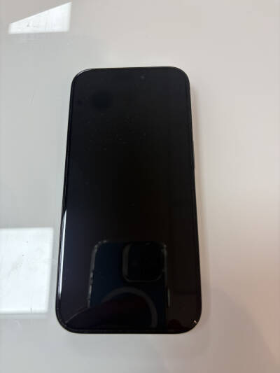 Outlet Apple iPhone 15 Pro 128GB - Granatowy - zdjęcie 1